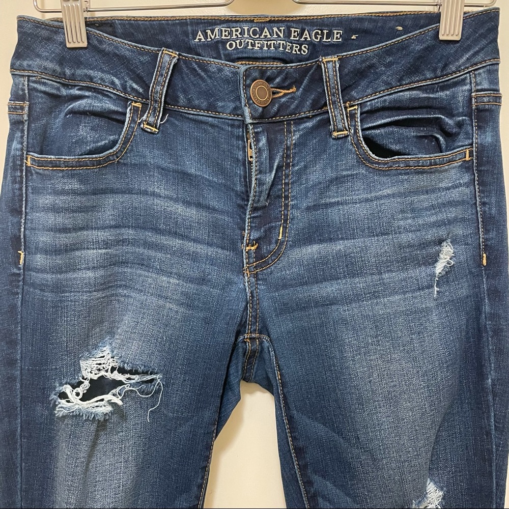 American Eagle Dark Wash Distressed Skinny Jean